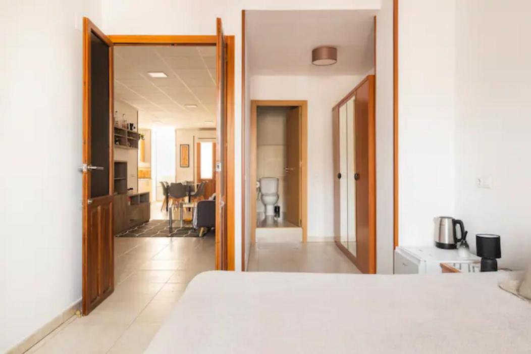 Room With Private Bathroom And Balcony Nearby The Mercado Central, Center And Beach 알리칸테 외부 사진