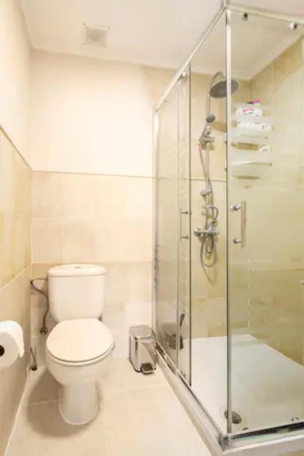 Room With Private Bathroom And Balcony Nearby The Mercado Central, Center And Beach 알리칸테 외부 사진