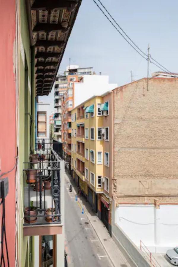 Room With Private Bathroom And Balcony Nearby The Mercado Central, Center And Beach 알리칸테 외부 사진