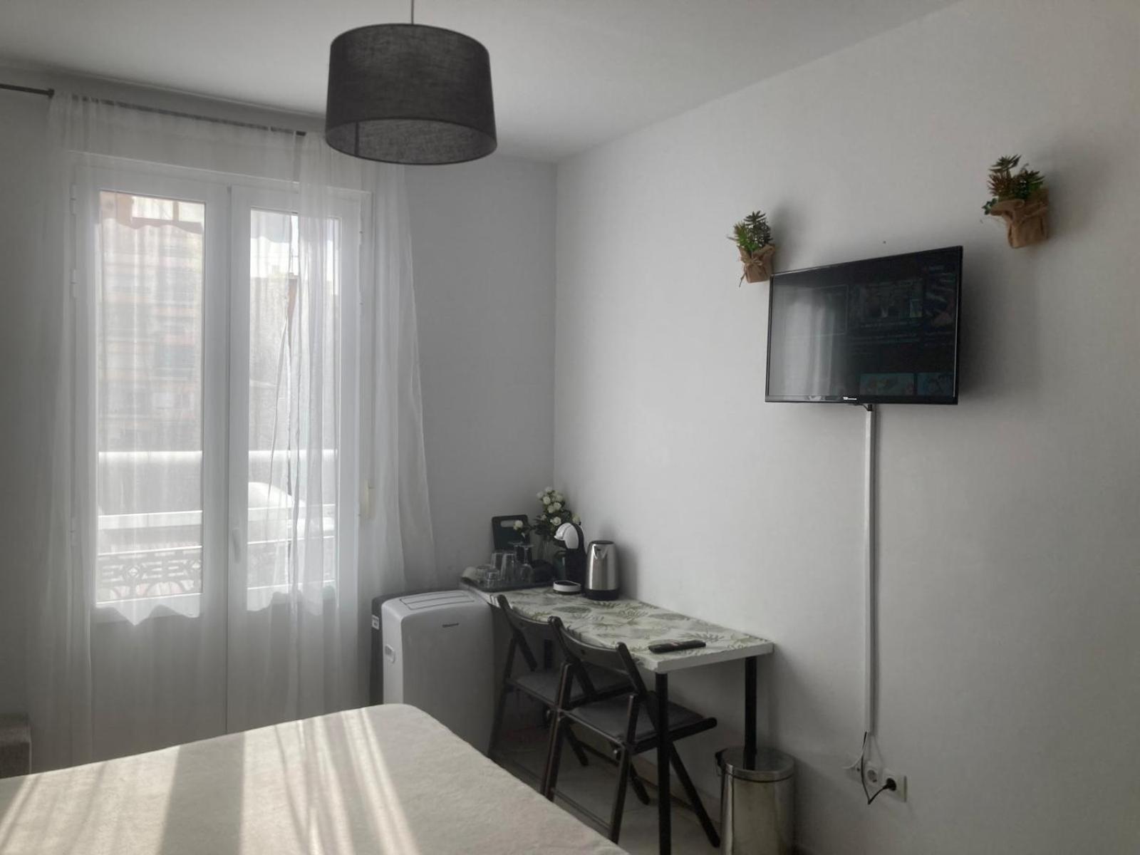 Room With Private Bathroom And Balcony Nearby The Mercado Central, Center And Beach 알리칸테 외부 사진